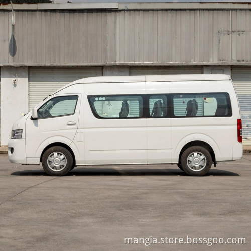 New Foton CS2 Bus 16 seater gasoline new car for sale manufactured in China in 2023